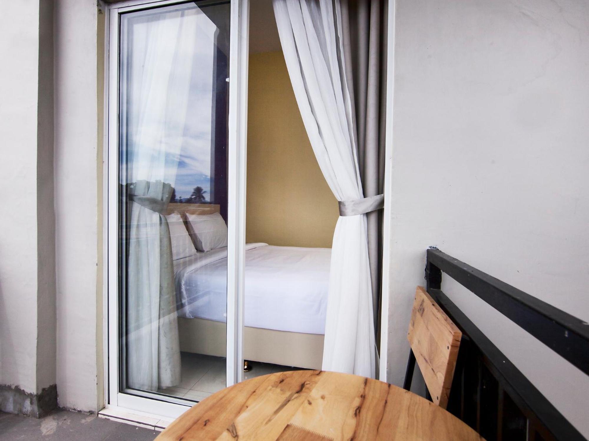 Rap Hotel Balige Ngoại thất bức ảnh