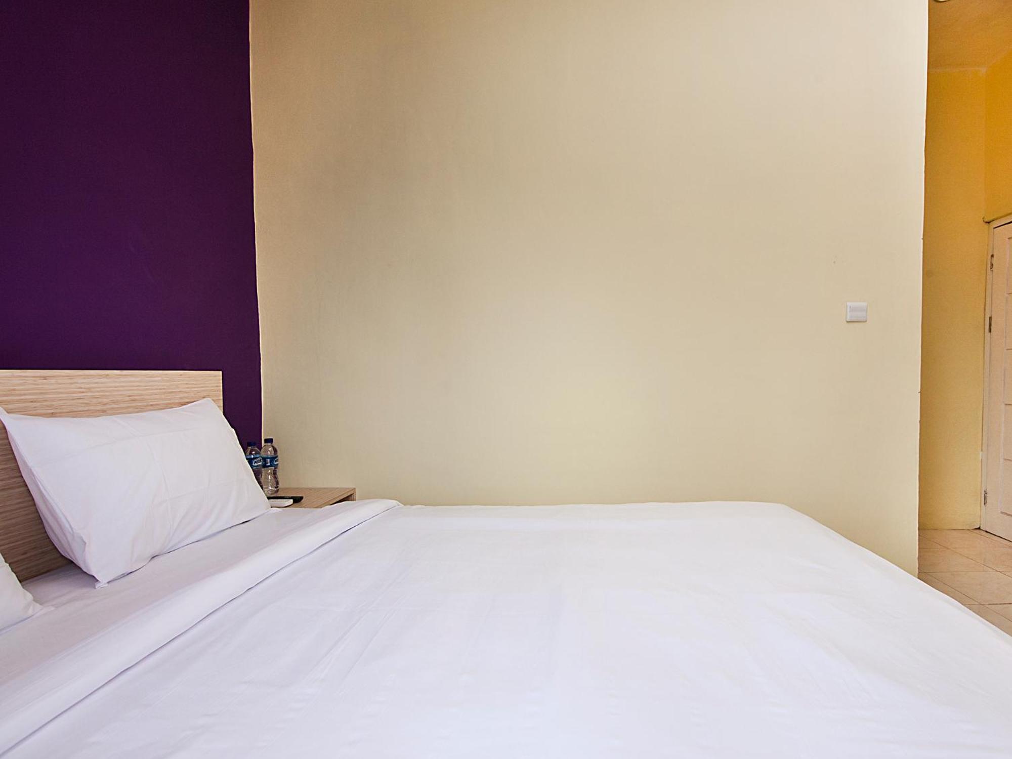 Rap Hotel Balige Ngoại thất bức ảnh