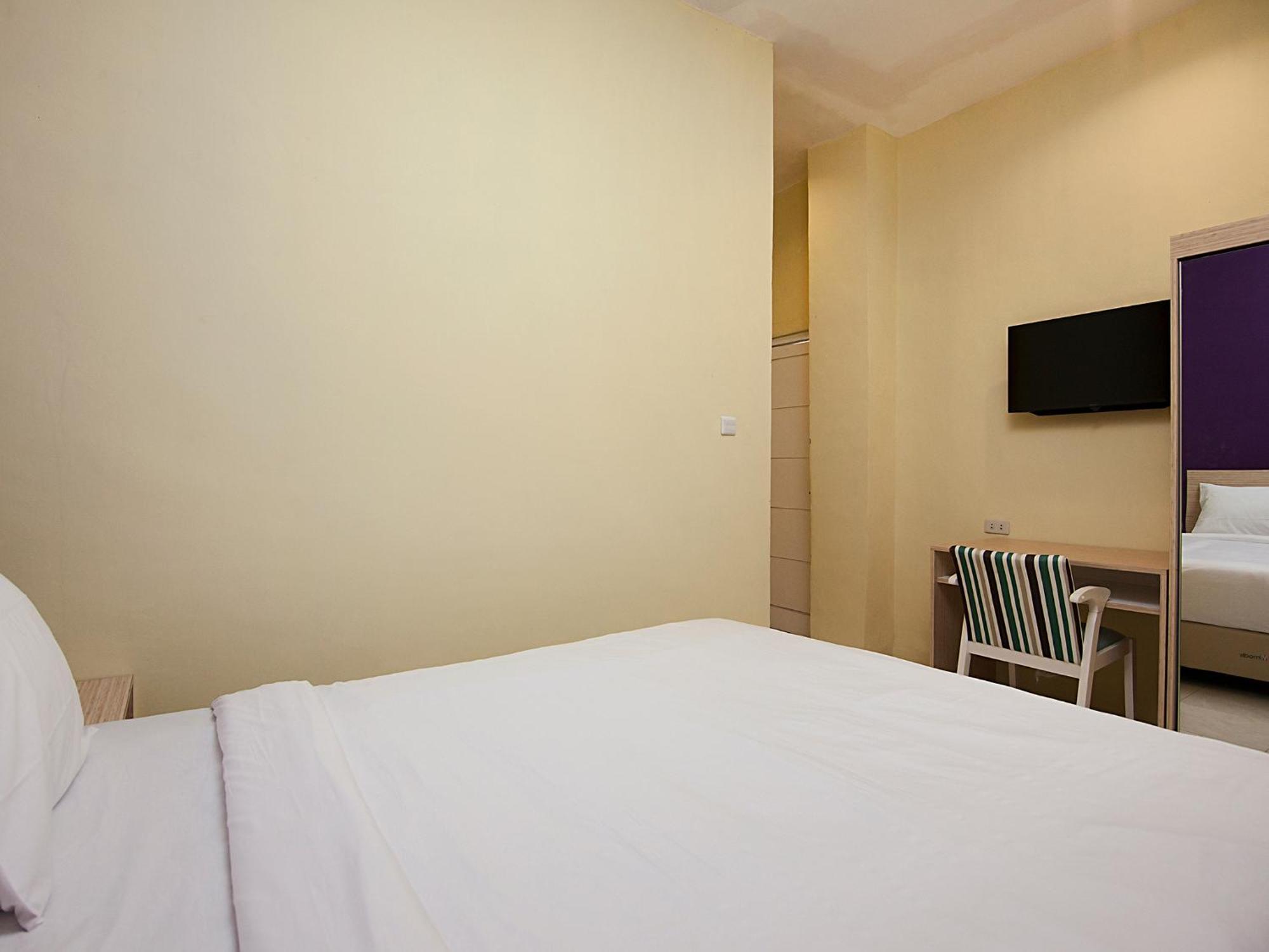 Rap Hotel Balige Ngoại thất bức ảnh
